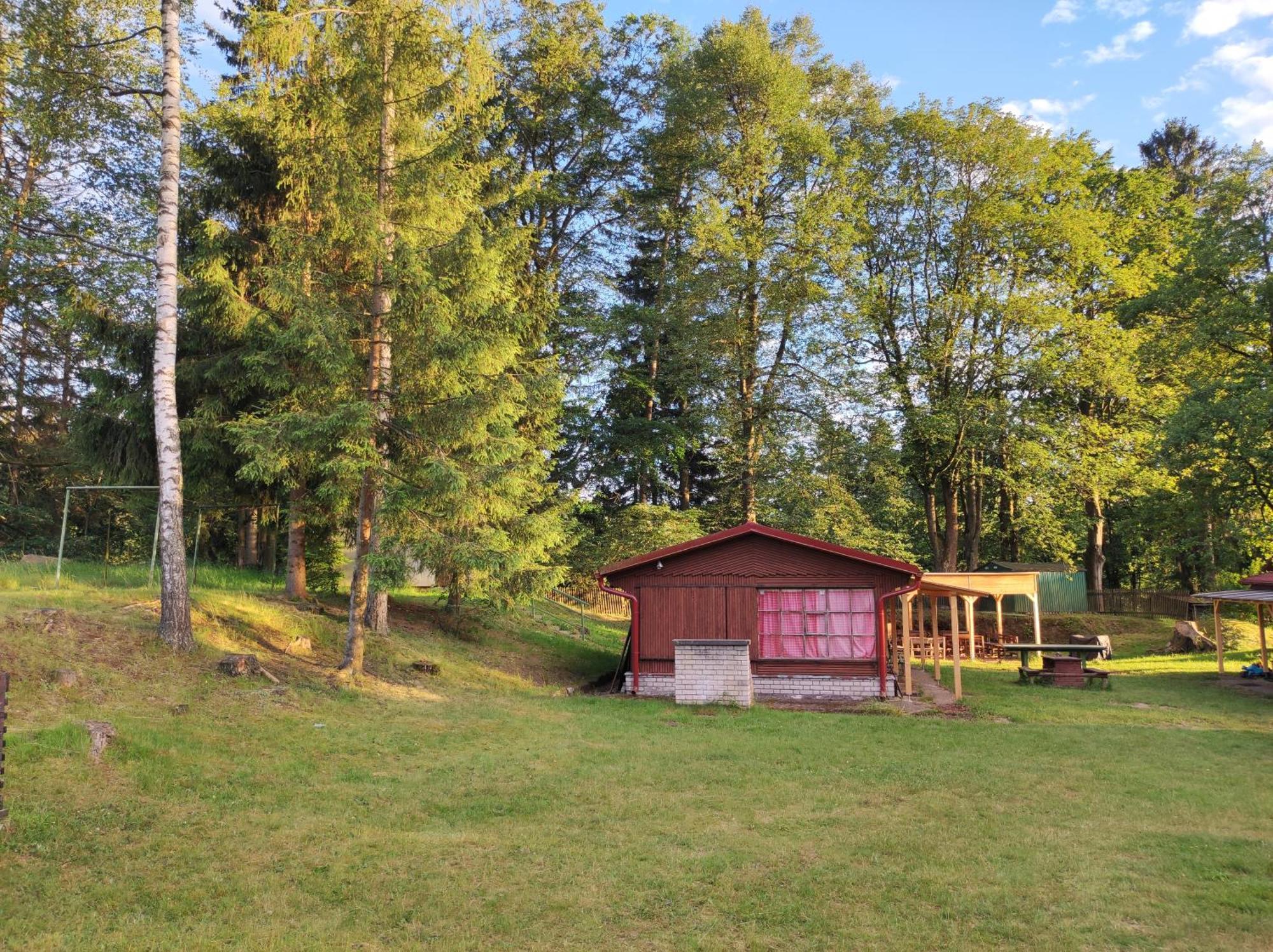 Lesni Chaty "Hogo Fogo" Kytlice Buitenkant foto