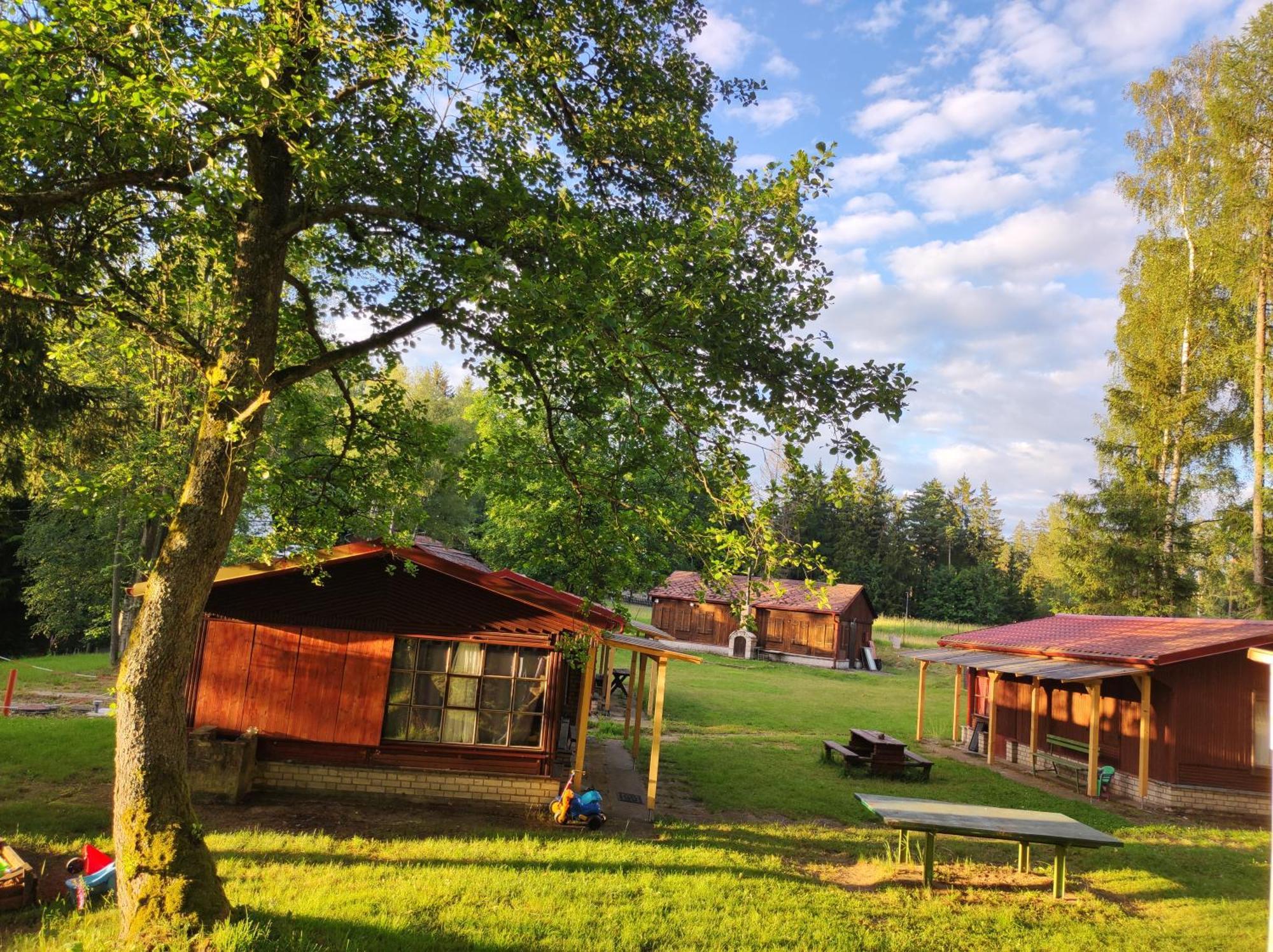 Lesni Chaty "Hogo Fogo" Kytlice Buitenkant foto