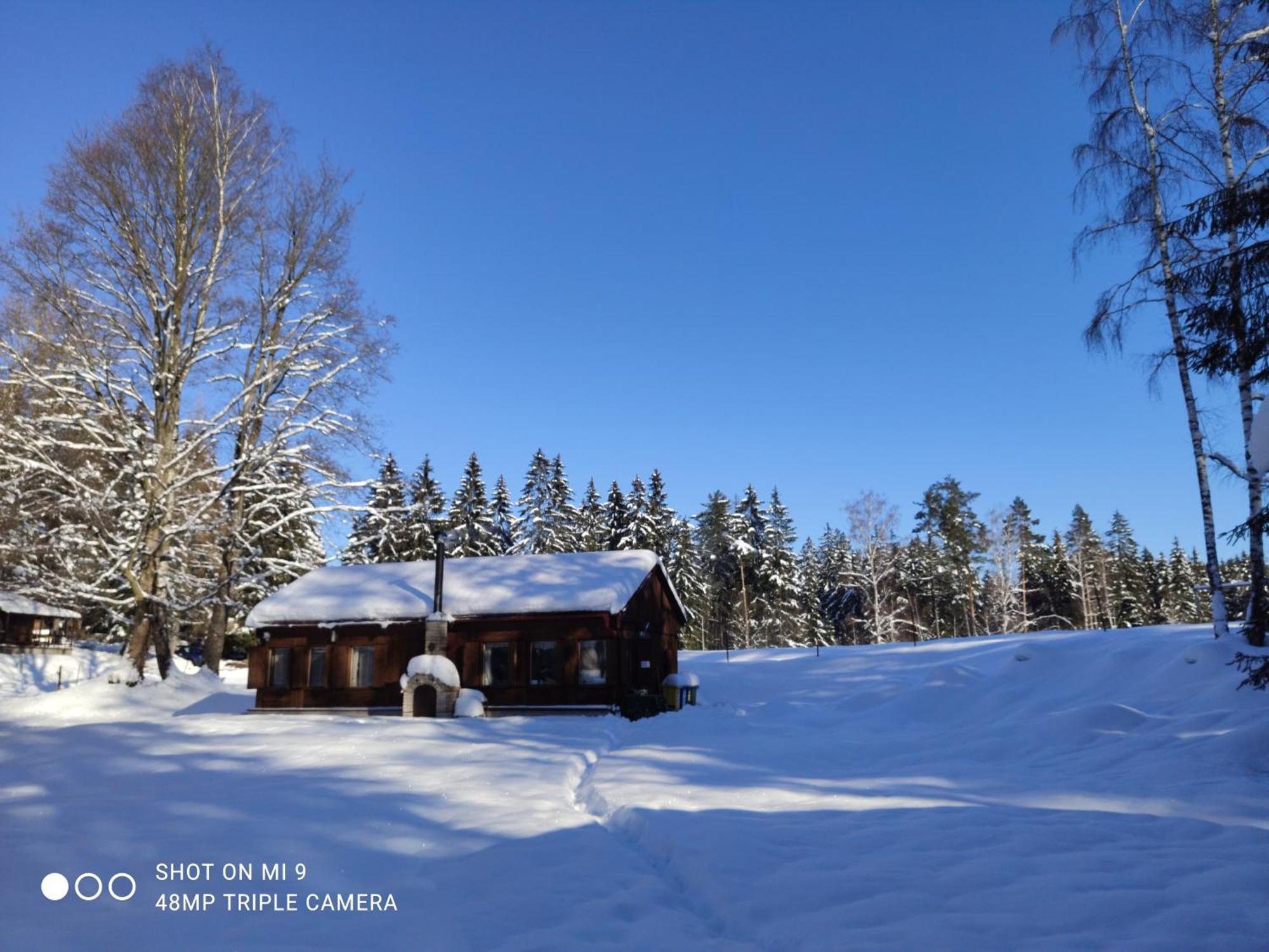 Lesni Chaty "Hogo Fogo" Kytlice Buitenkant foto