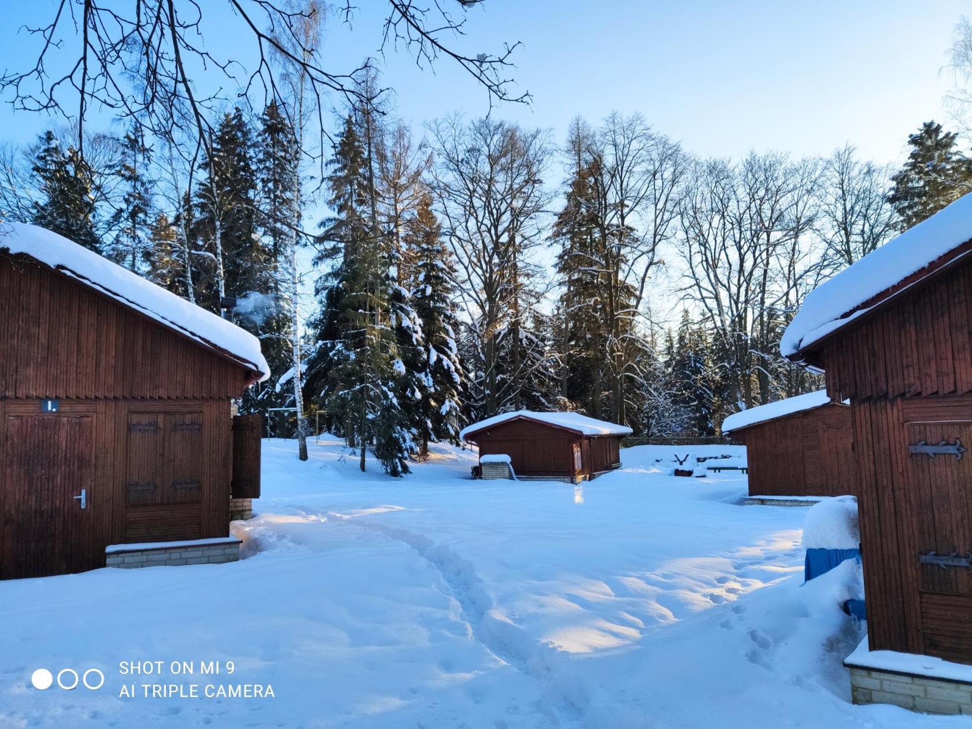 Lesni Chaty "Hogo Fogo" Kytlice Buitenkant foto