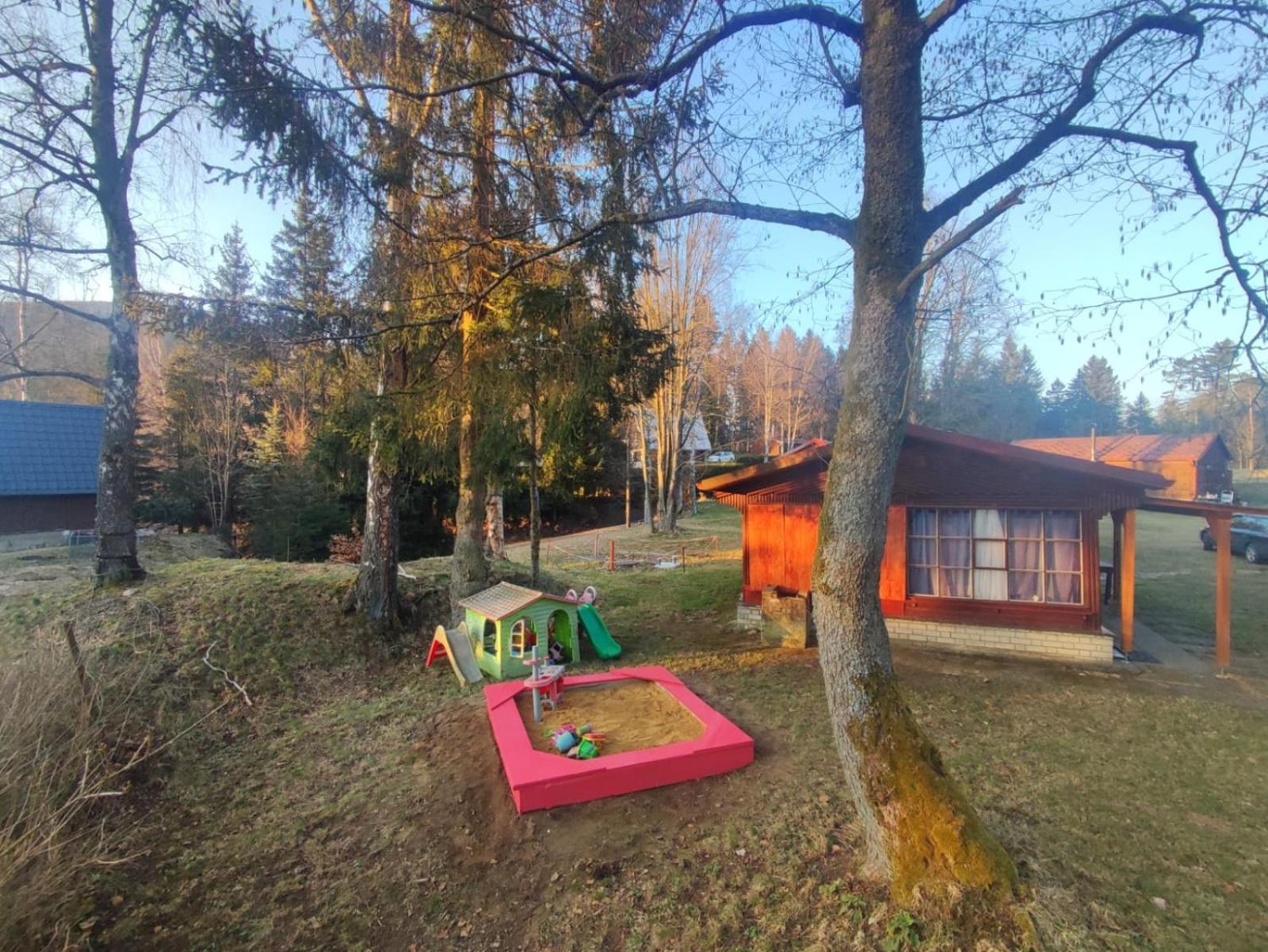Lesni Chaty "Hogo Fogo" Kytlice Buitenkant foto